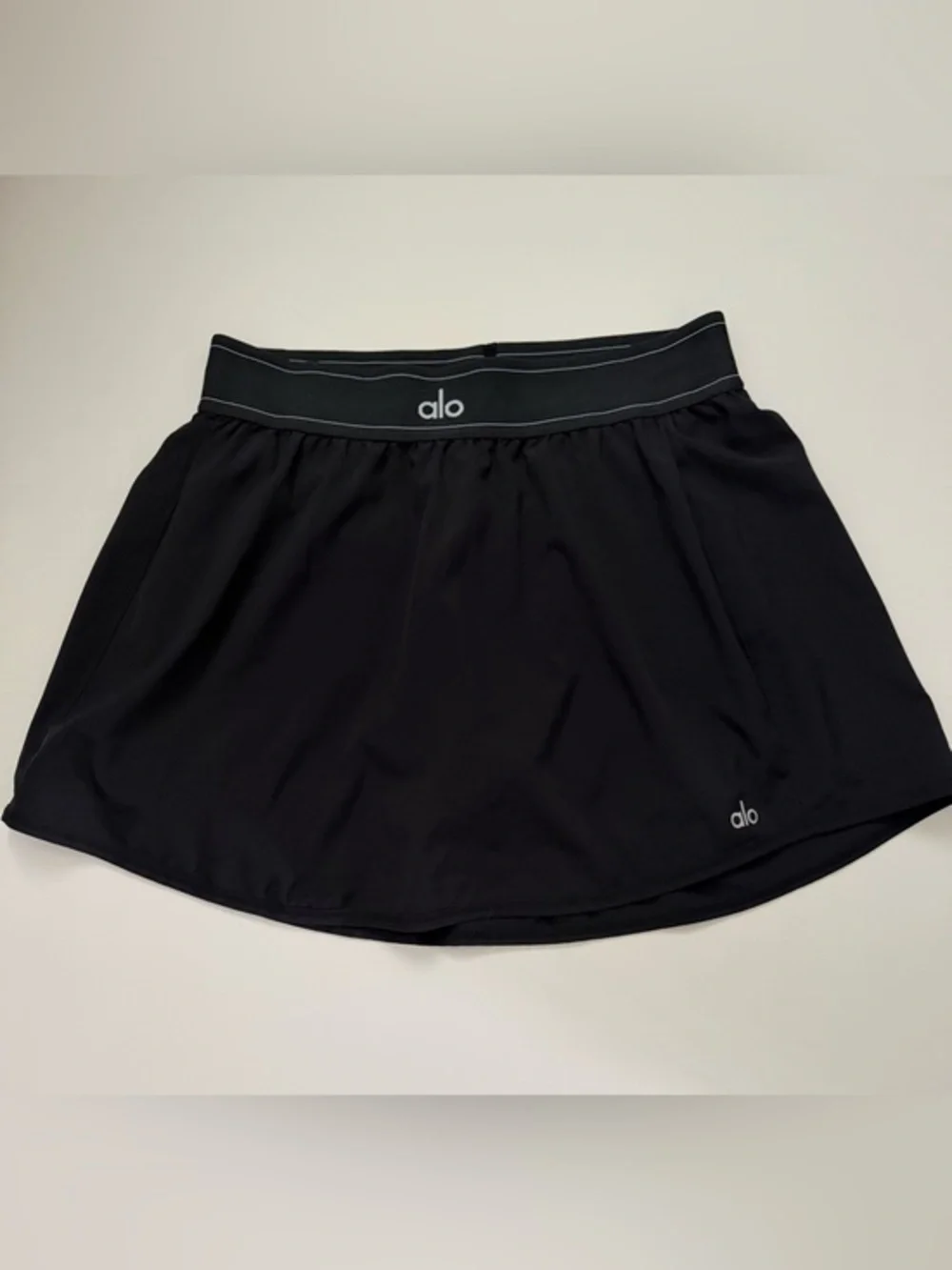 ALO Yoga Match Point tennis skirt Size M